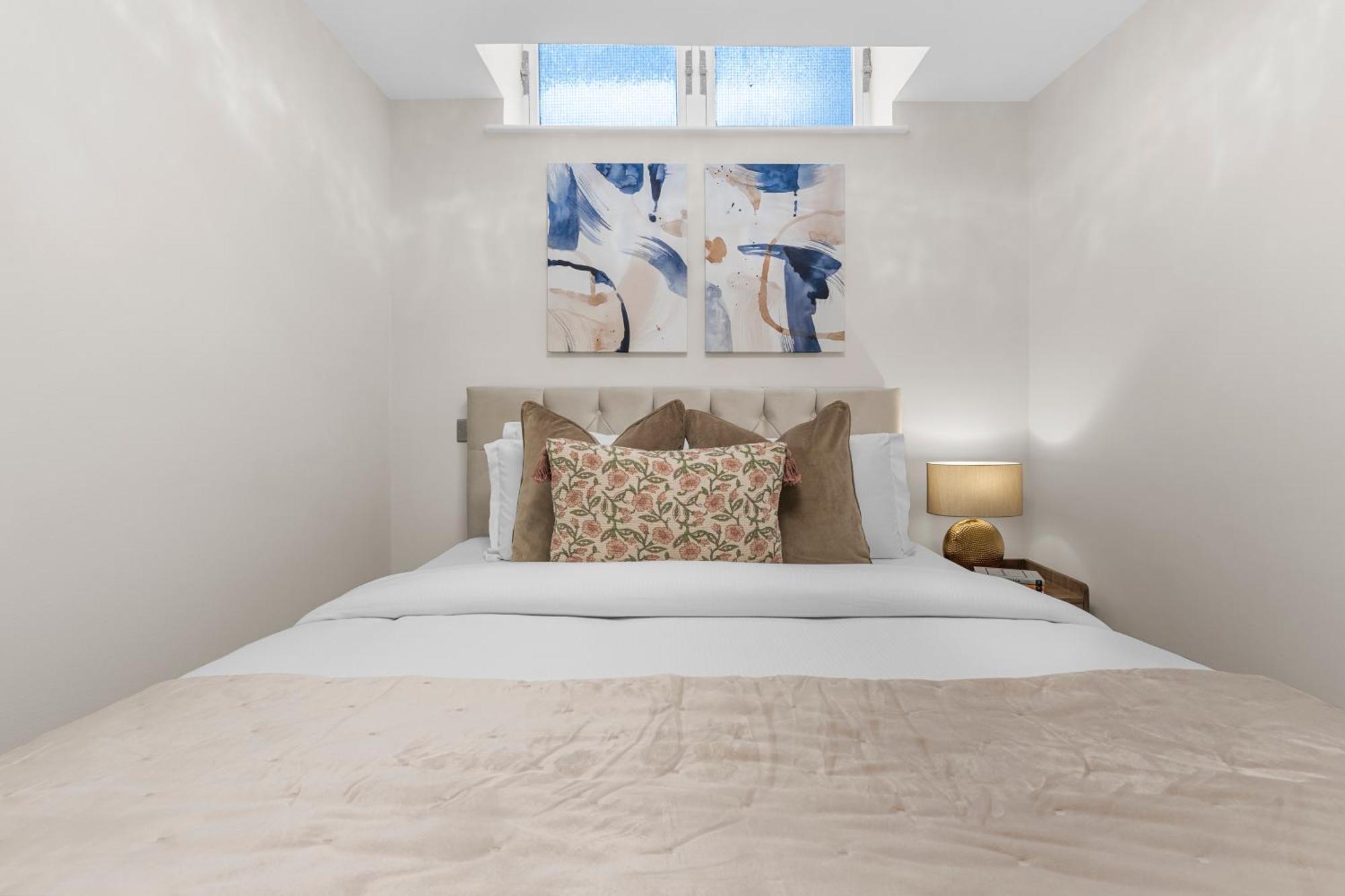 Sophisticated 2-bed In London